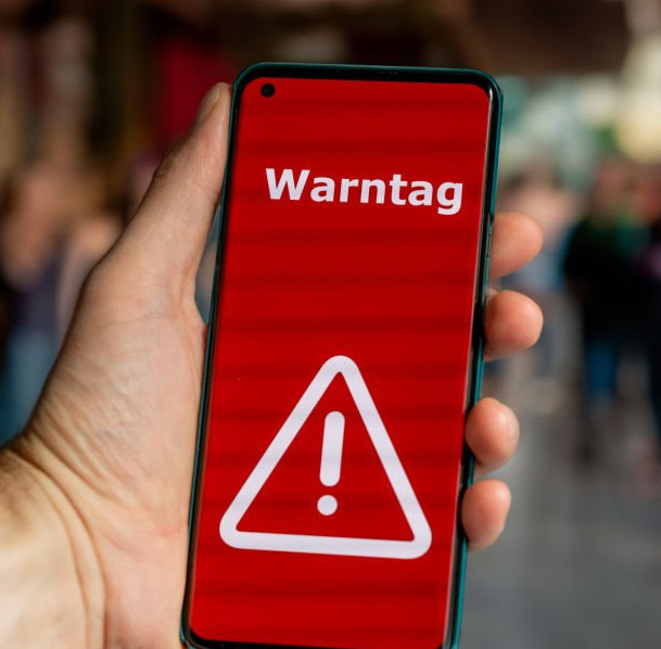 Handy mit Warnsignal